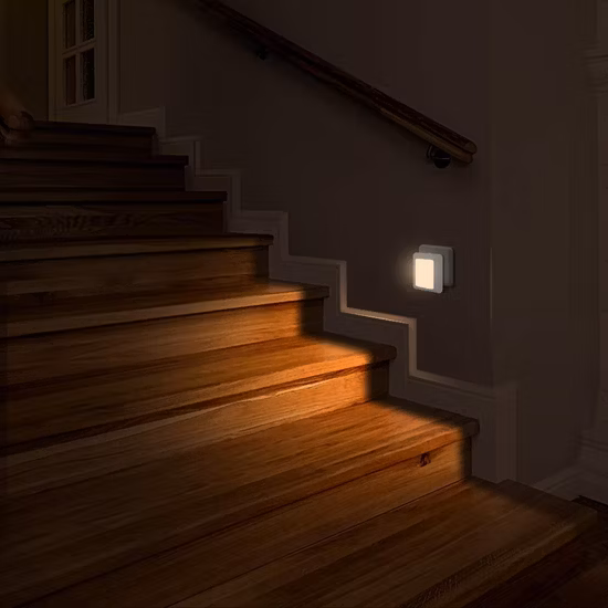 LED-Beleuchtung, automatische Dämmerung bis zum Morgengrauen, Kinder-Nachtlampe, Energiesparlampe, Heimbeleuchtung, Bewegungsmelder-Licht, LED-Lampenstecker, Nachtlicht